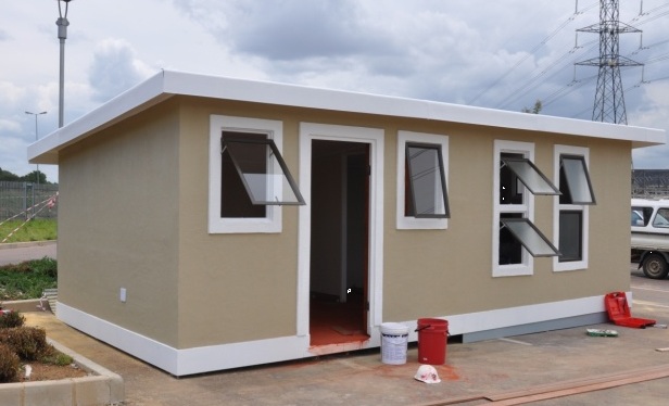PET low cost housing2