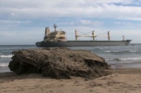 Knysna’s hope to remove oil spill rides on the waves