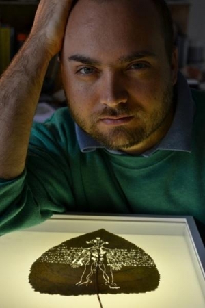 artist depicts biocentrism on leaves