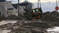 CNN: &#039;Climate change is real&#039;