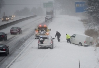 State of emergency in New York as snowstorm hits