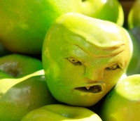 How Green is your Apple?